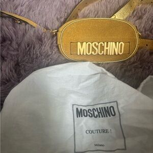 Moschino belt bag / clutch